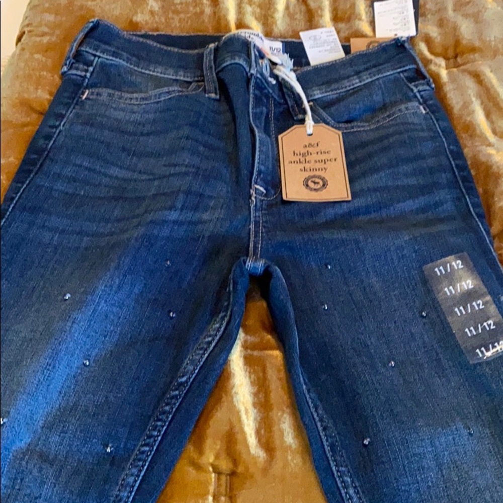 Cute girls Abercrombie jeans. Size 11/12